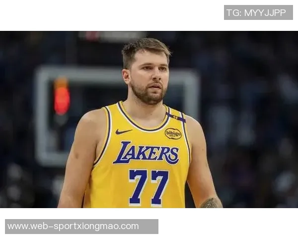 东契奇砍下35分9篮板13助攻5抢断2盖帽带领球队再创佳绩 东契奇砍下35分9篮板13助攻5抢断2盖帽带领球队再创佳绩