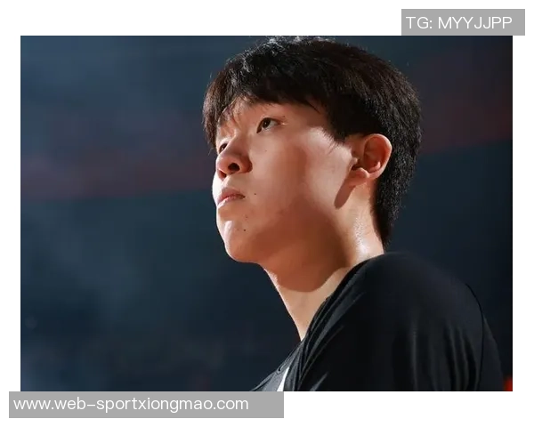 媒体人质疑球迷对杨瀚森的苛责为何不反思自己在外卖行业的表现 媒体人质疑球迷对杨瀚森的苛责为何不反思自己在外卖行业的表现