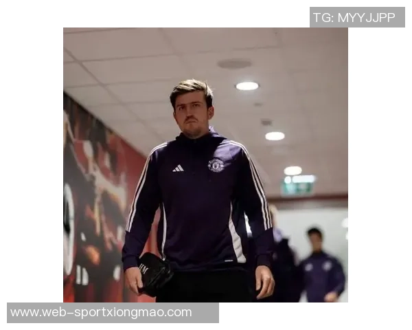 曼联防线迎来马奎尔复出助力球队重回正轨